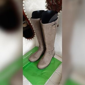 Brush leather/suede style rider boots, minimal wear